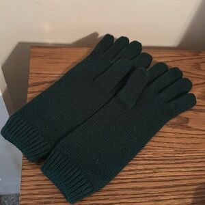 Women’s Green Rib-knit Gloves, Medium